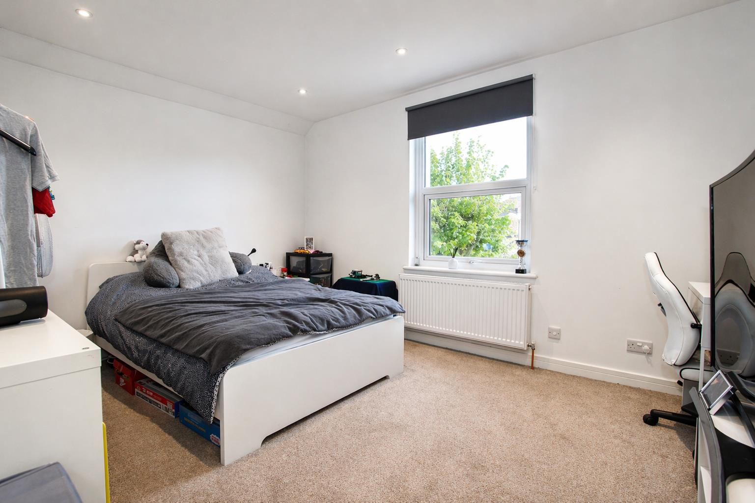Mount Pleasant Road, Caterham